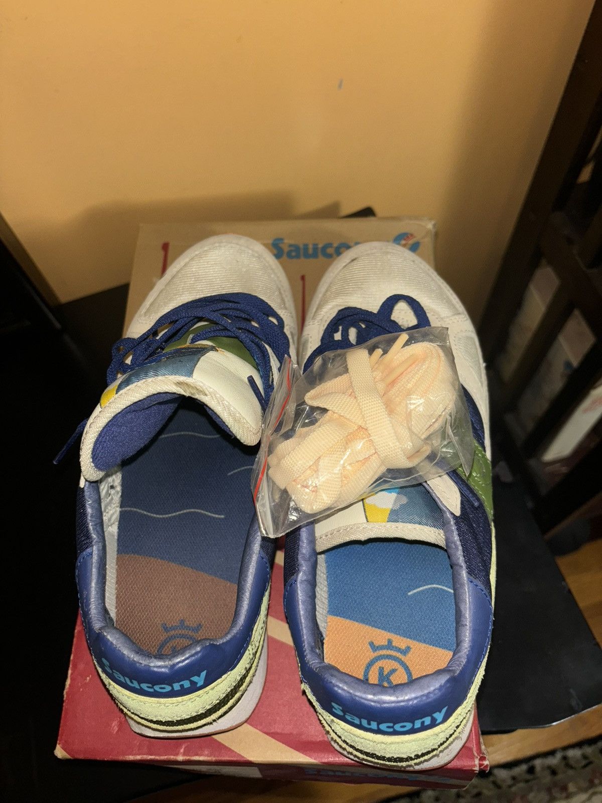 Saucony Saucony 24 Kilates Edition *RARE* Size US 9 / EU 42 - 8 Thumbnail