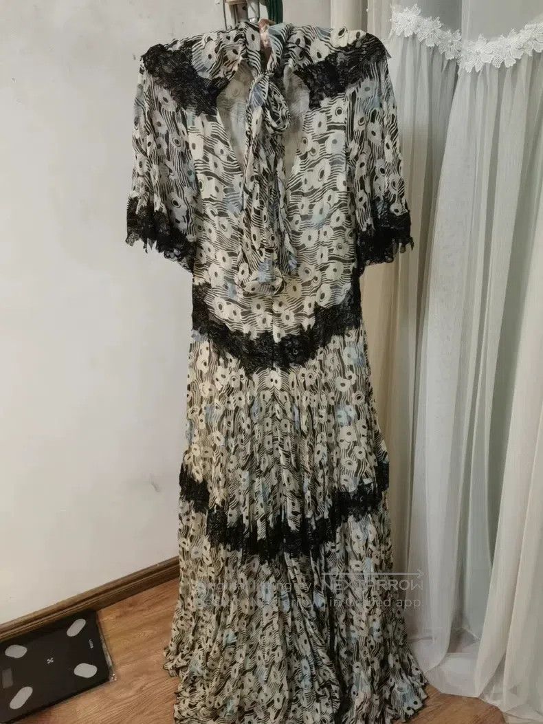 Valentino Valentino Dress skirt Size S / US 4 / IT 40 - 2 Thumbnail