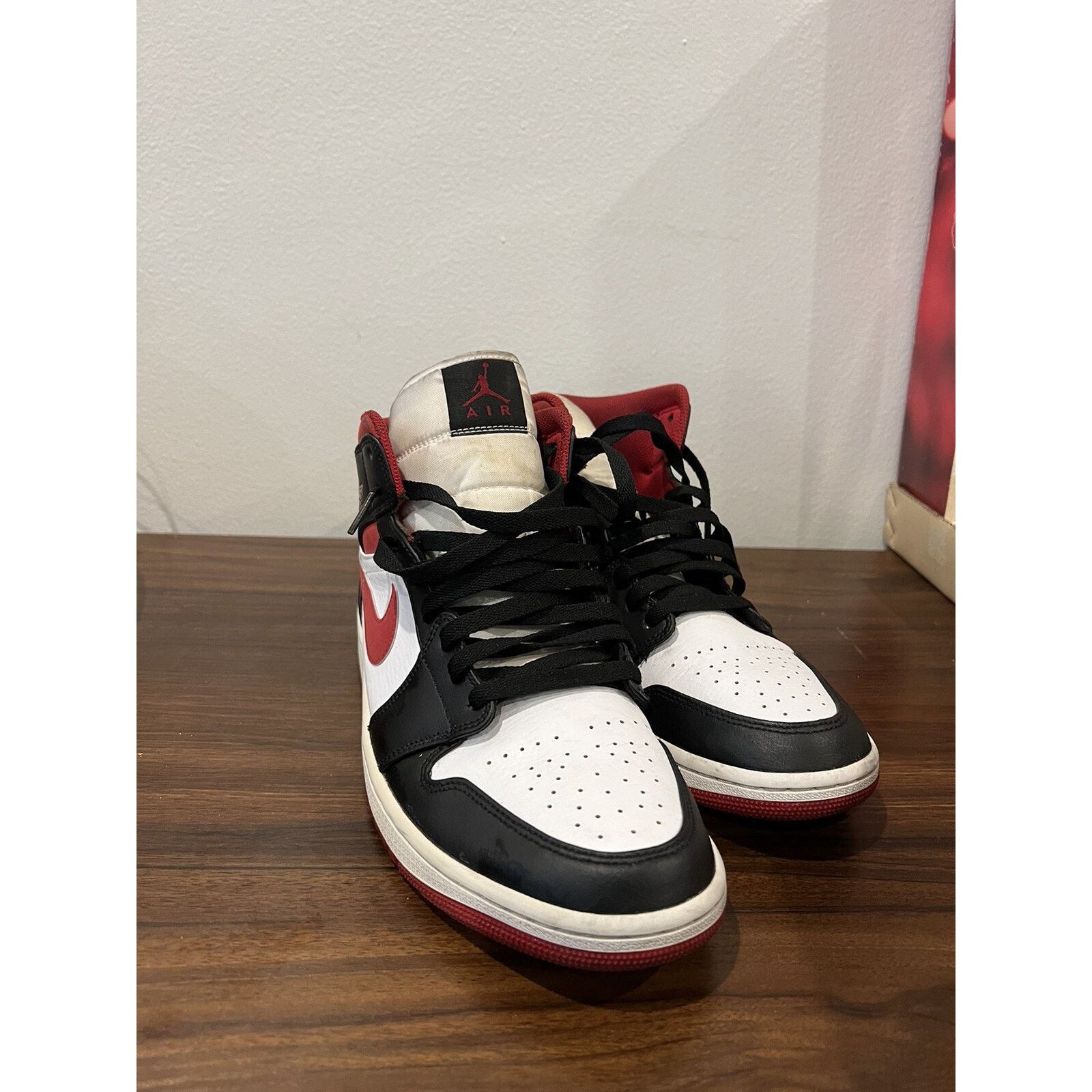 Nike Size 10 - Jordan 1 Mid Metallic Red Size US 10 / EU 43 - 7 Thumbnail