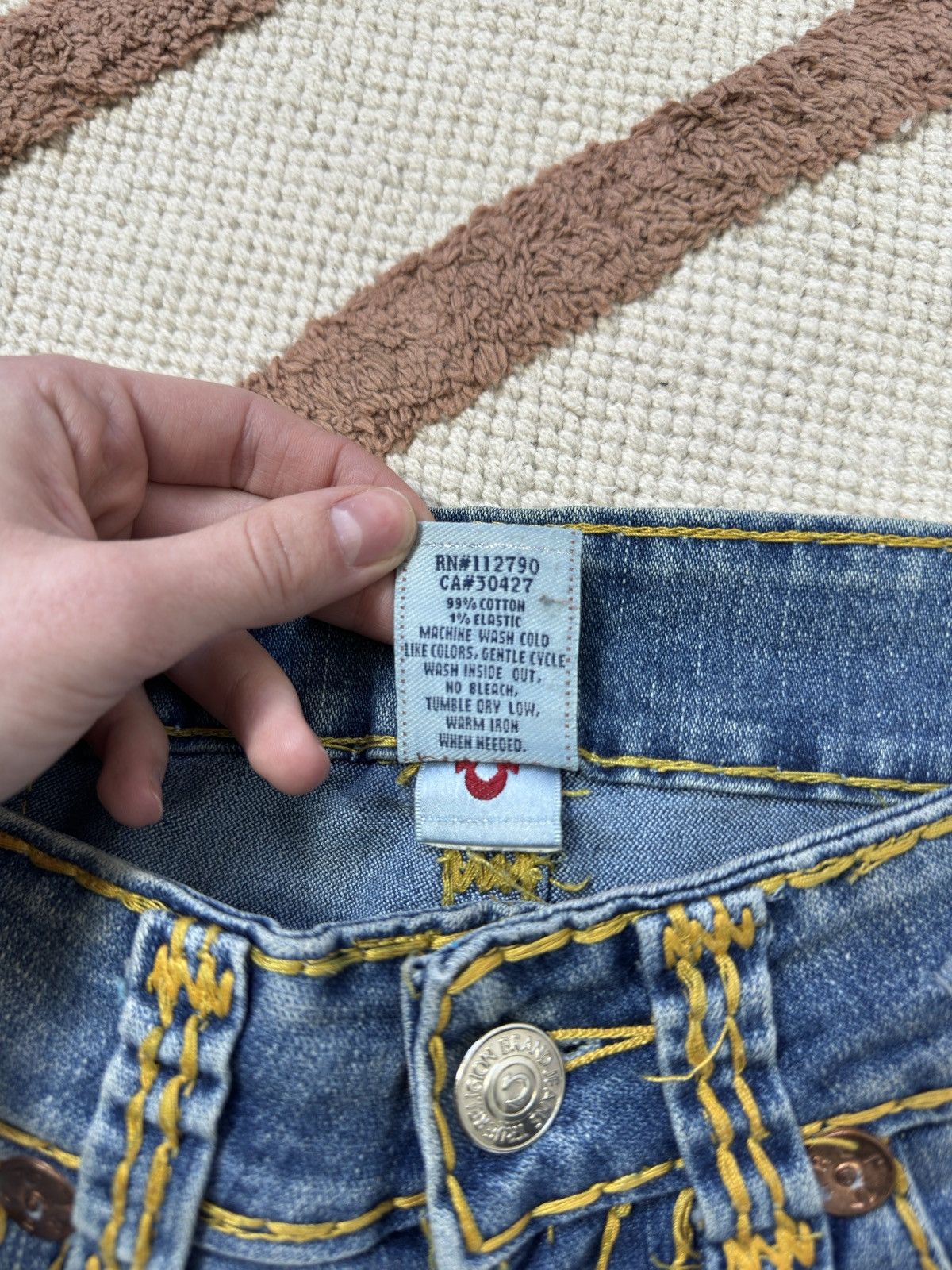 True Religion TRUE RELIGION DENIM CONTRAST STITCH JEANS SKINI PANTS Size 25" / US 0 / IT 36 - 7 Thumbnail