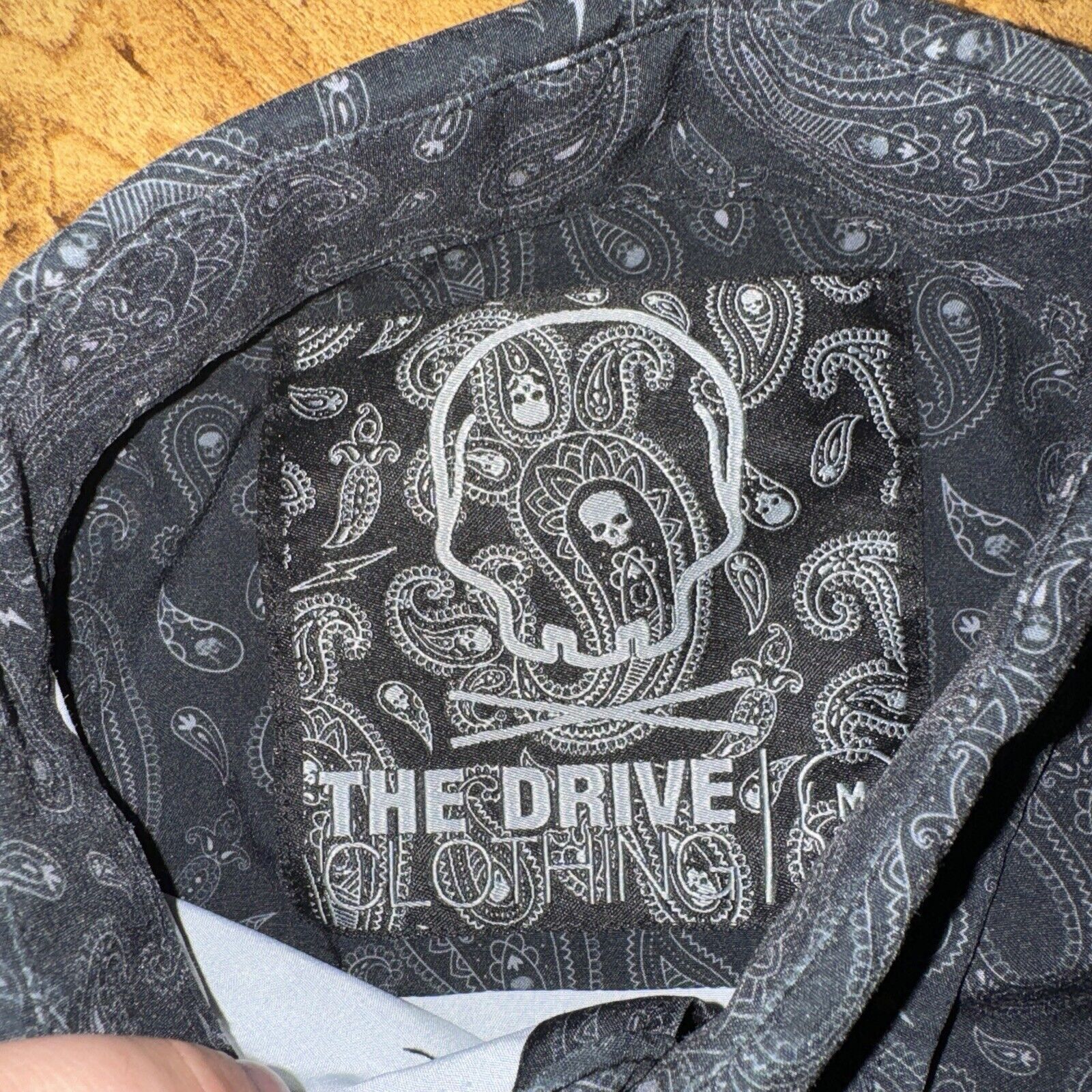 Japanese Brand × Vintage The Drive Satin Short Sleeve Button Up Shirt Paisley M 20x28 Size US M / EU 48-50 / 2 - 3 Thumbnail