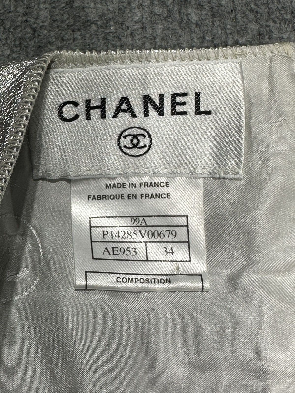 Chanel × Vintage Chanel Fall 1999 Leather & Silk Dress Size XS / US 0-2 / IT 36-38 - 7 Thumbnail