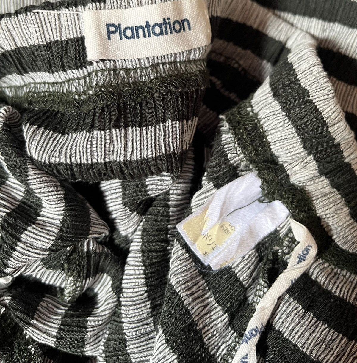 Issey Miyake TAX FREE 🇺🇸 issey miyake plantation striped pleats skirt Size 25" / US 0 / IT 36 - 3 Thumbnail