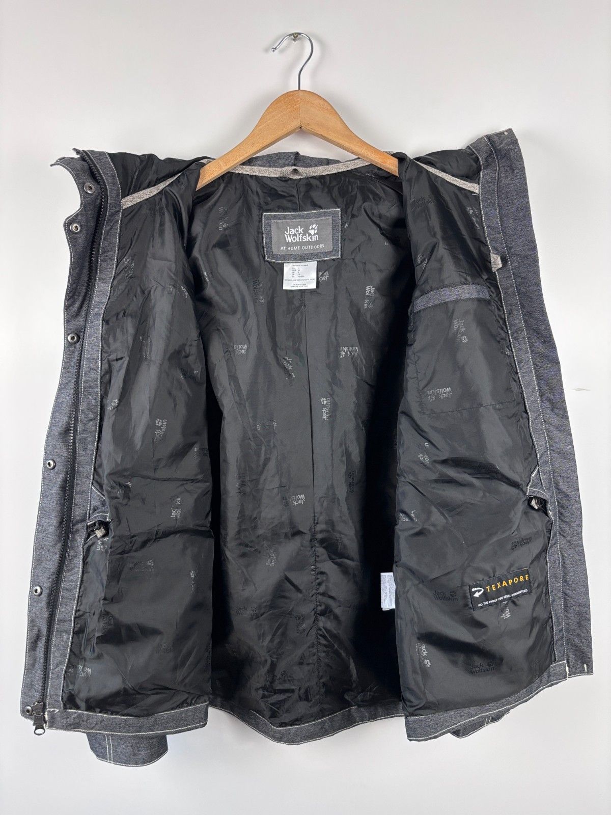 Jack Wolfskin Jack Wolfskin Texapore Hooded Jacket Hiking Outdoor Size S Size S / US 4 / IT 40 - 9 Thumbnail