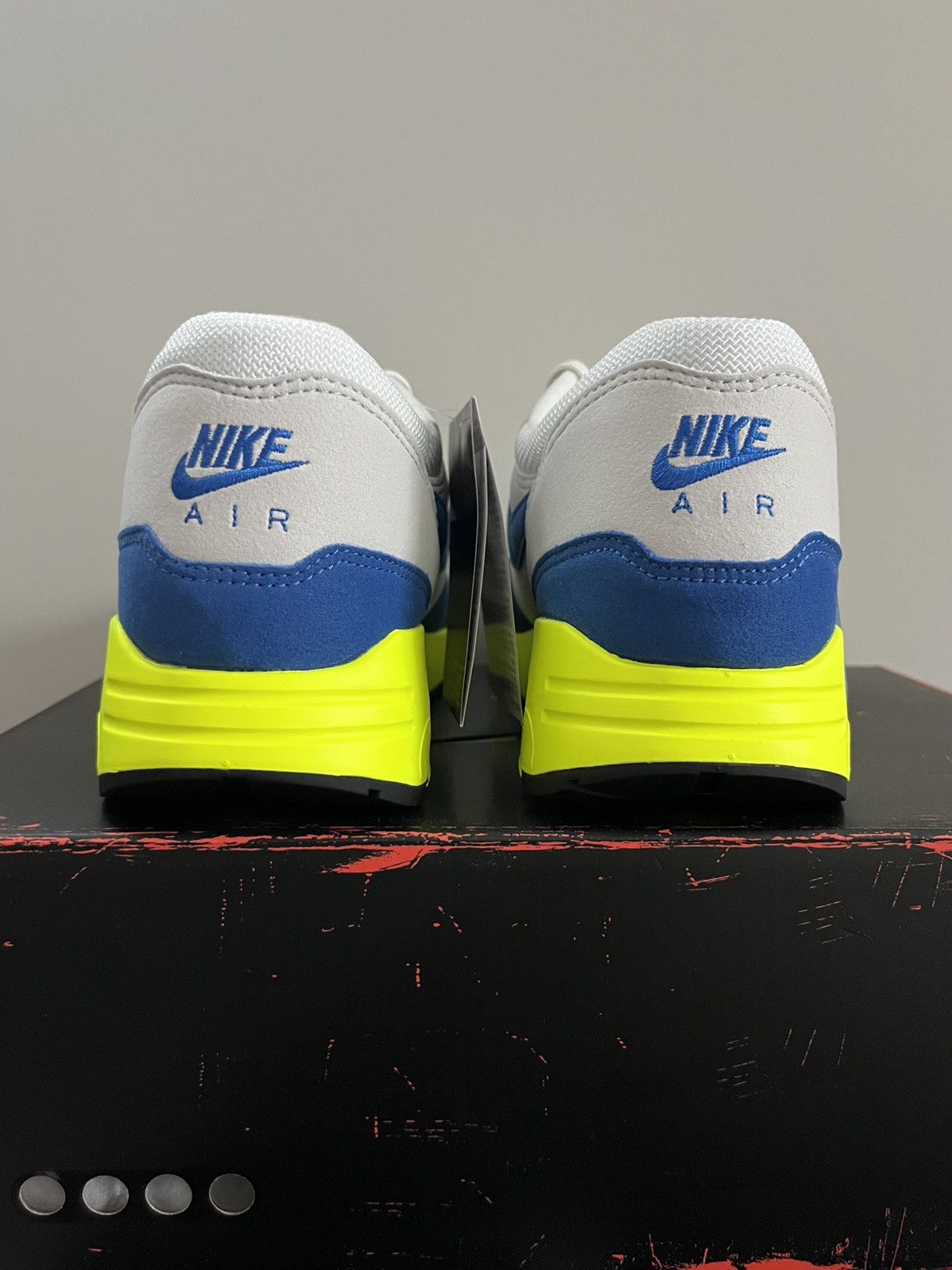 Nike Nike Air Max 1 '86 OG Big Bubble Air Max Day Royal Blue/Volt Size US 9.5 / EU 42-43 - 6 Thumbnail