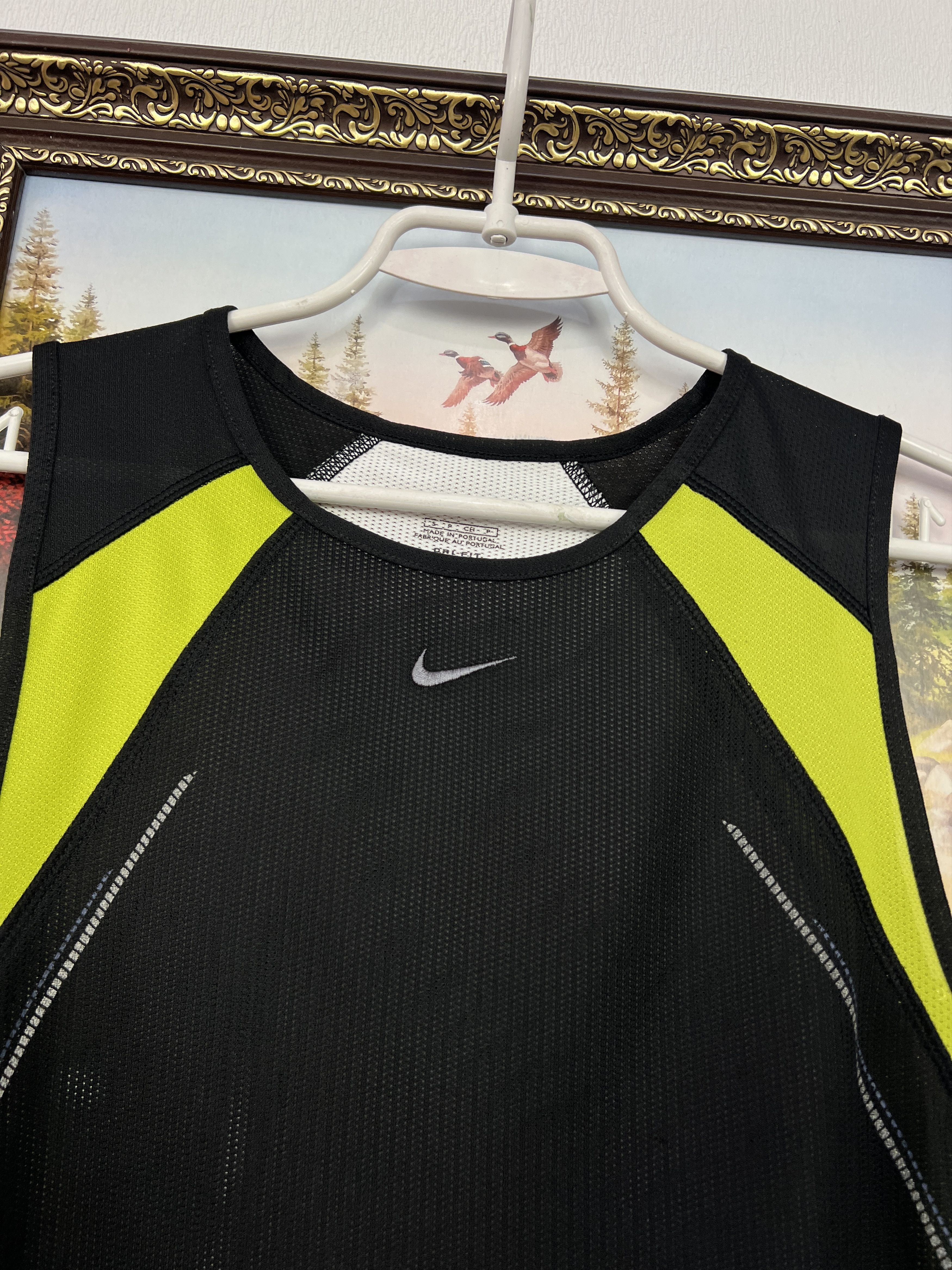 Nike Vintage 2000's Nike Train Vest Sport Tank Top Shirt Jersey Size US S / EU 44-46 / 1 - 3 Thumbnail