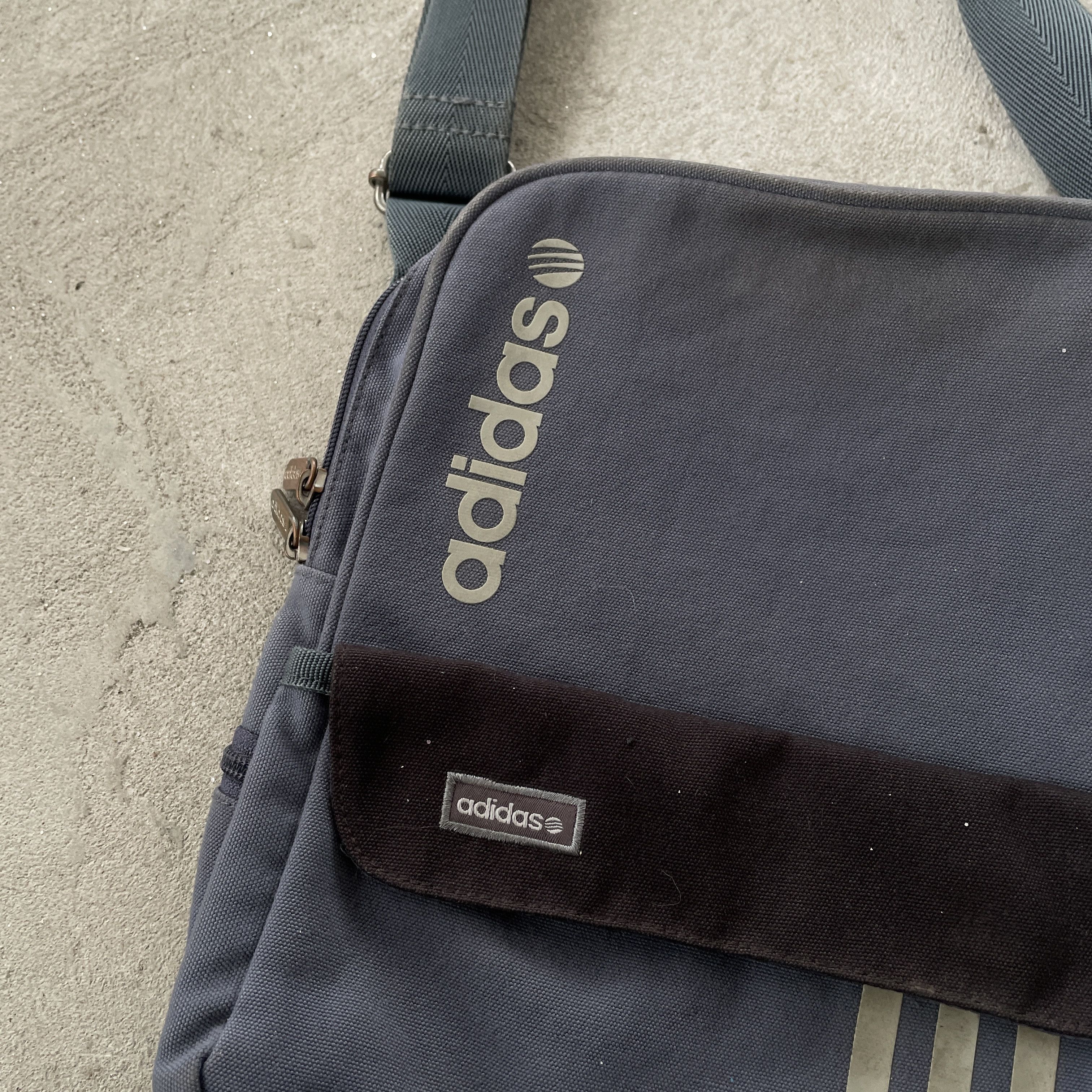Adidas Vintage Adidas Neo Label Crossbody Bag Size ONE SIZE - 3 Thumbnail