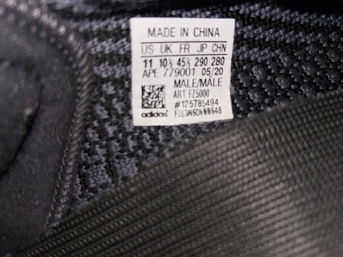 Yeezy Adidas Yeezy Boost 350 V2 Size 11 Size US 11 / EU 44 - 6 Thumbnail