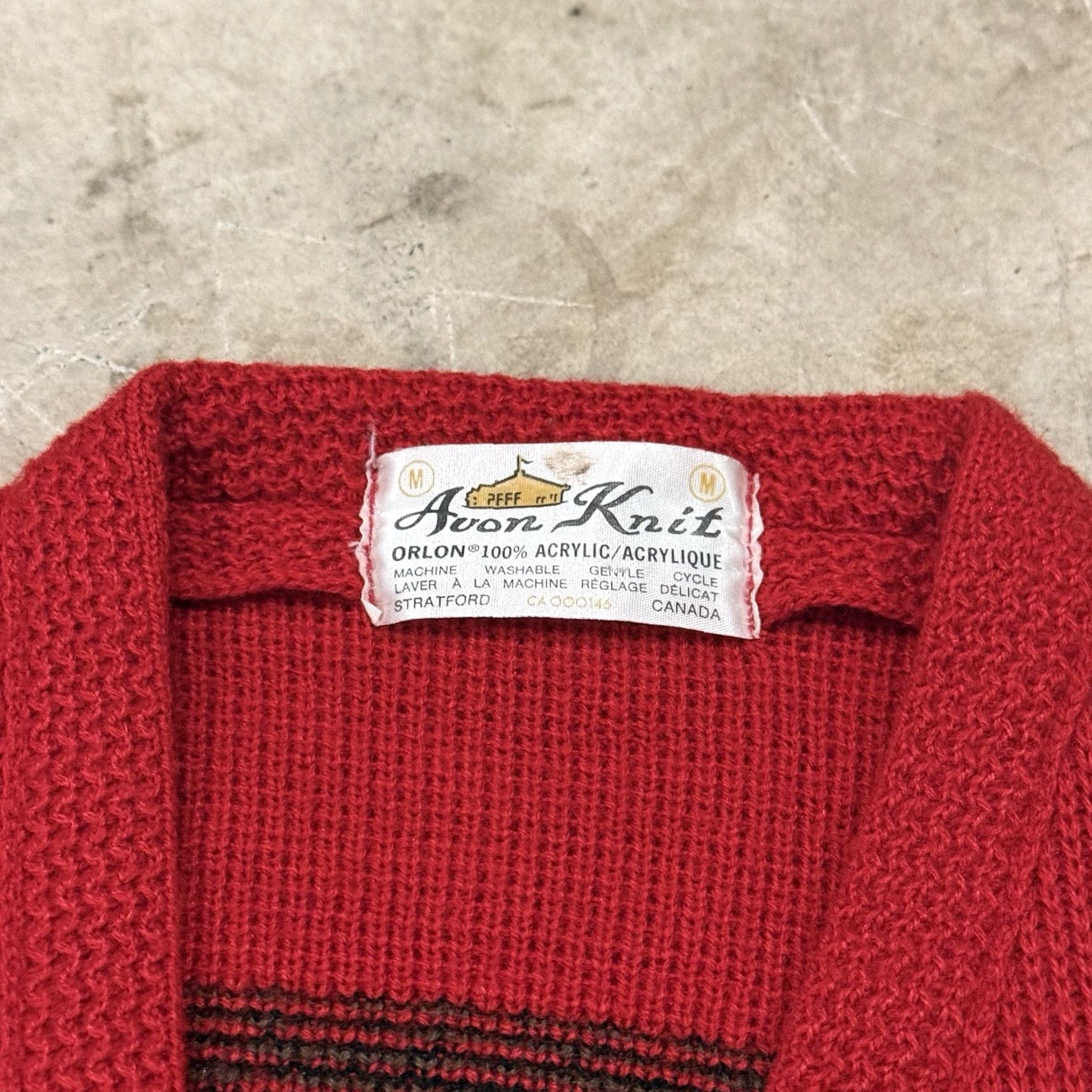 Vintage VINTAGE Avon Knit Fair Isle Cardigan Sweater Mens Medium Red Festive Mens Cardigan Sweater Size US M / EU 48-50 / 2 - 3 Thumbnail