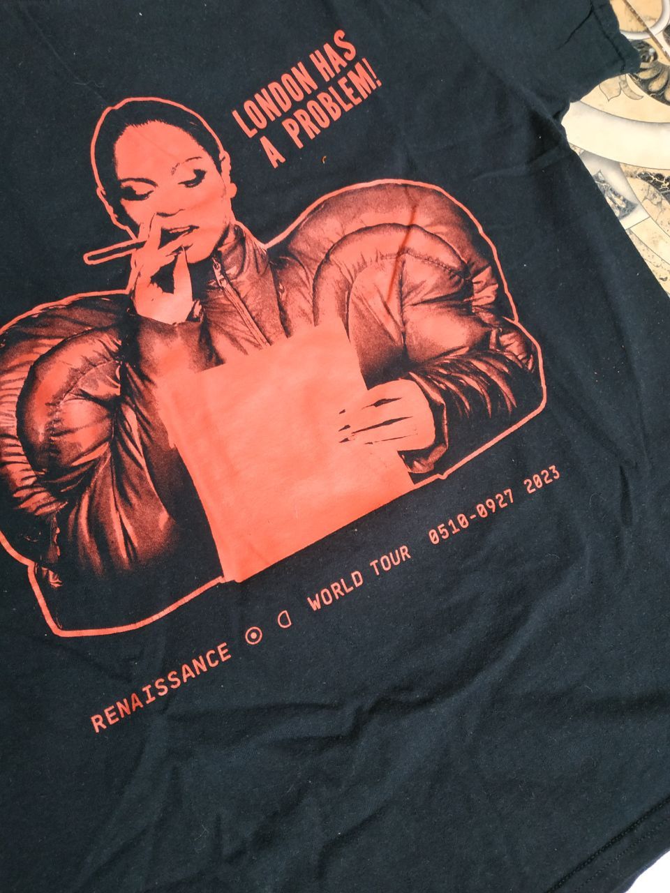 Beyonce Beyonce Renaissance Tour London Has A Problem Tee L Size US L / EU 52-54 / 3 - 11 Thumbnail