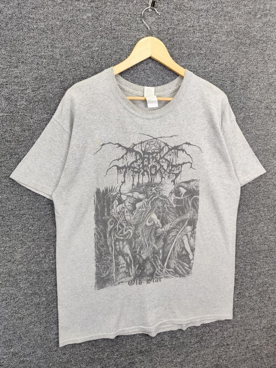 Band Tees Darkthrone Old Star Black Metal Band Tee Tshirt Size US L / EU 52-54 / 3 - 5 Thumbnail