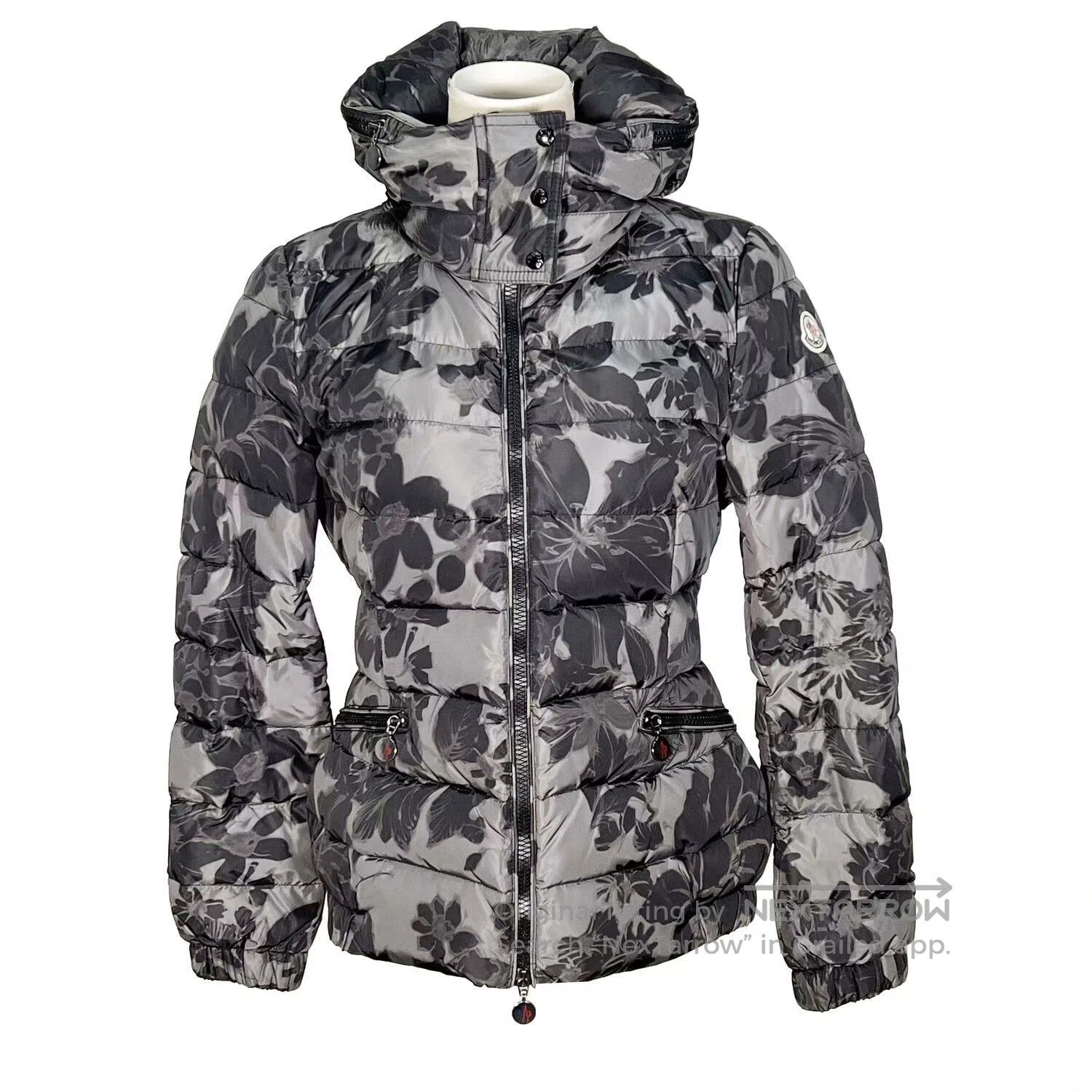 Moncler Moncler Color Block Nylon Down Jacket. Size S / US 4 / IT 40 - 1 Thumbnail