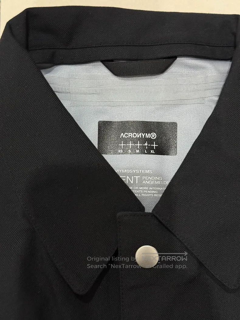 Acronym Acronym Black coat Size US L / EU 52-54 / 3 - 2 Thumbnail