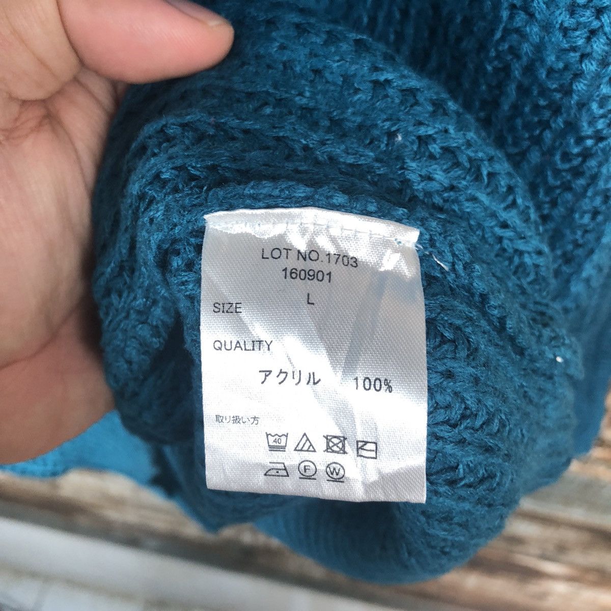 Vintage Re Edit Blue vintage Knitwear #A1902 Size US L / EU 52-54 / 3 - 11 Thumbnail