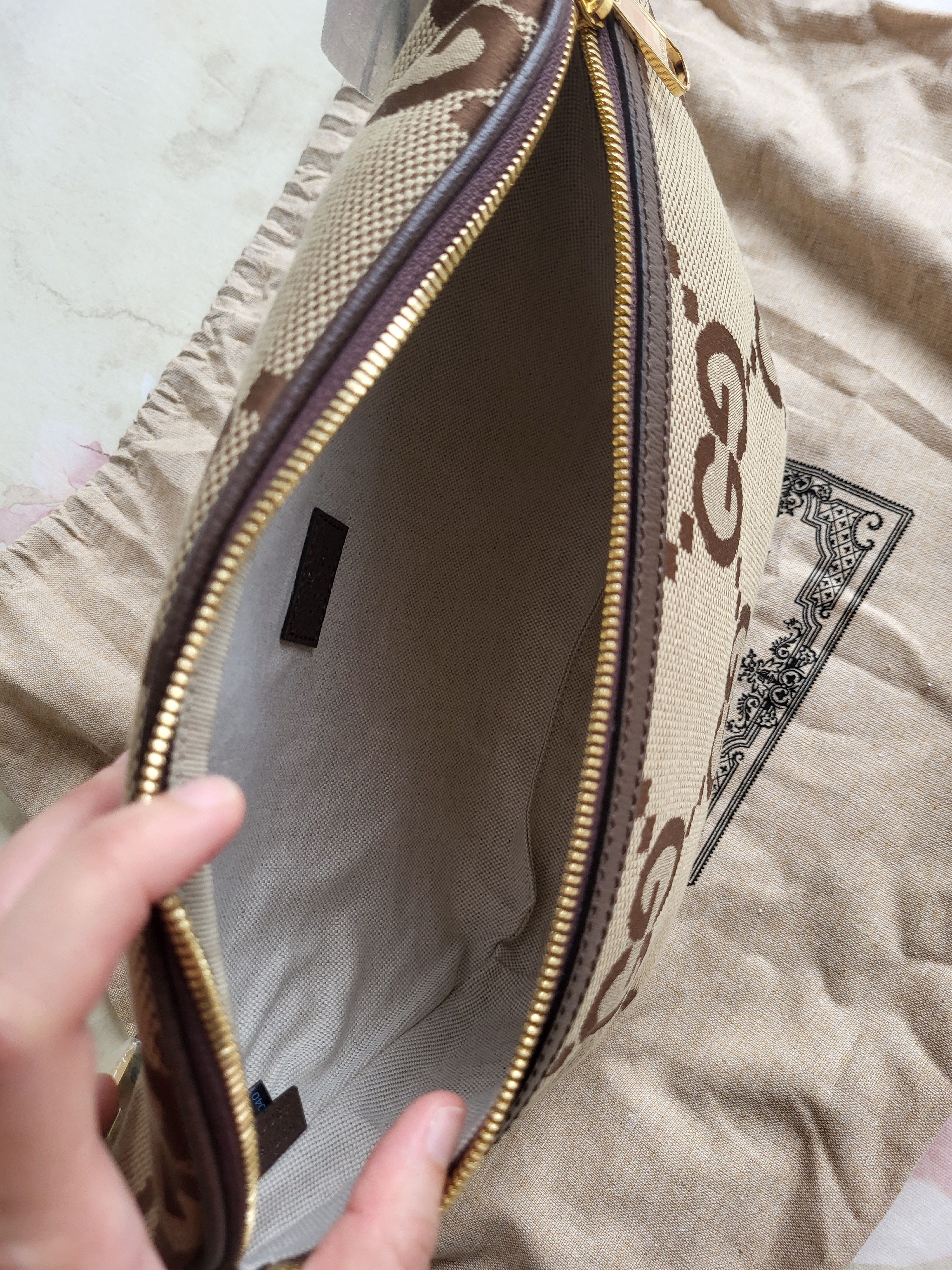 Gucci BNWT Jumbo GG Canvas belt bag Size ONE SIZE - 5 Thumbnail