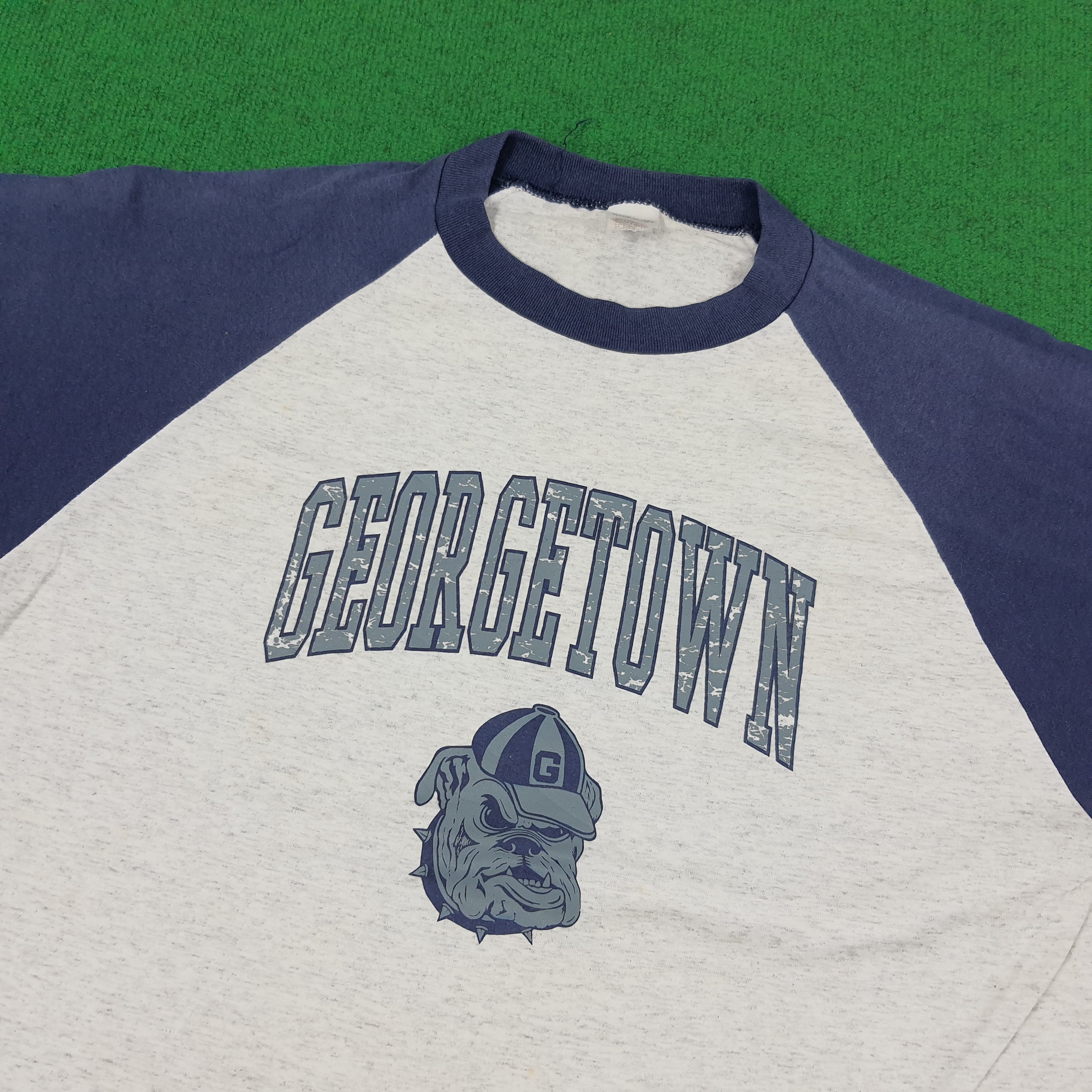 NFL × Vintage Vintage NFL GEORGETOWN Hoyas Football Sports Raglan Tshirt Size US XL / EU 56 / 4 - 2 Thumbnail