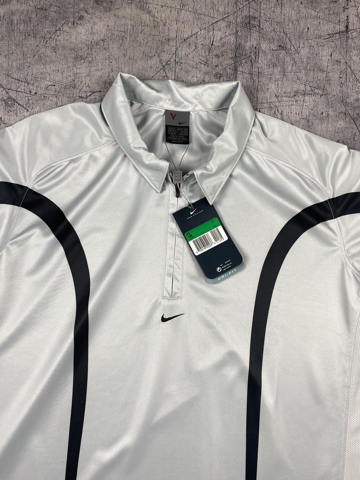 Nike New Vintage Nike Court Center Logo Drill Y2K Polo T Shirt Size US XL / EU 56 / 4 - 5 Thumbnail