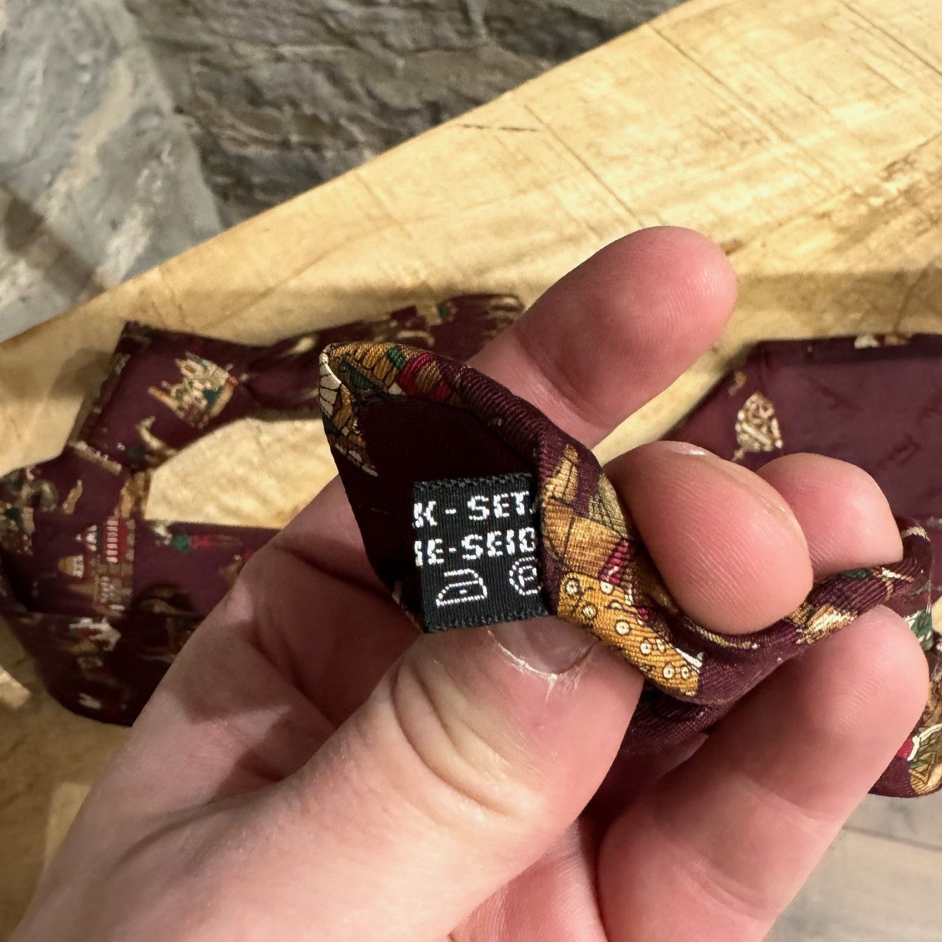 Salvatore Ferragamo Salvatore Ferragamo Burgundy Red Horseback Riding Silk Tie Size ONE SIZE - 7 Thumbnail