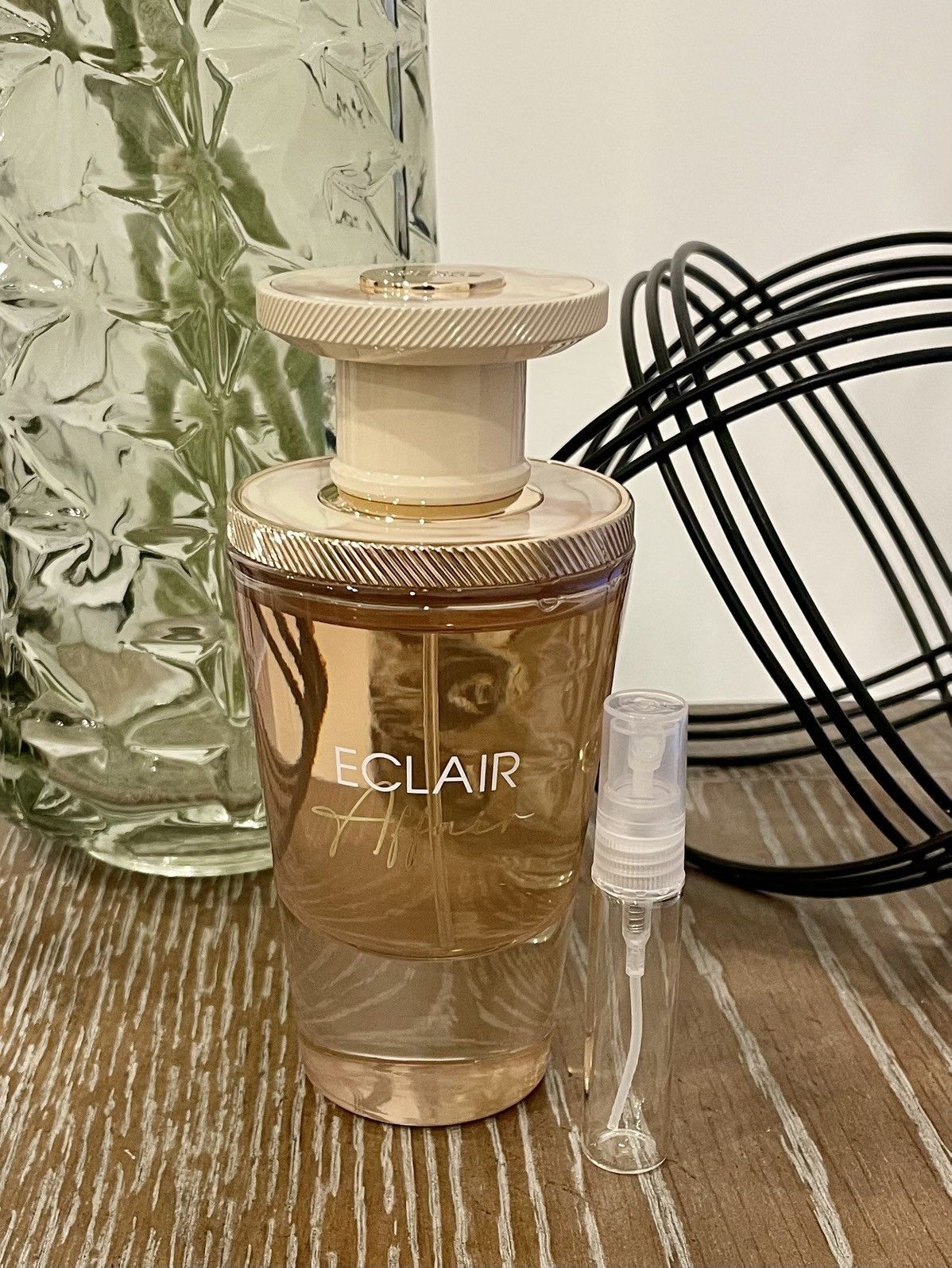 Other French Avenue Eclair Affair 5ml Perfume Samples Size ONE SIZE - 1 Thumbnail