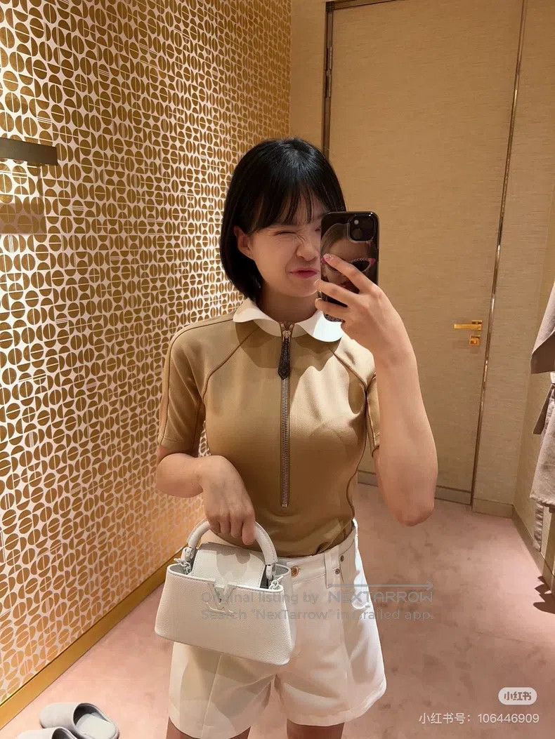 Louis Vuitton Louis Vuitton Zip style crew neck khaki short sleeve Size XS / US 0-2 / IT 36-38 - 7 Thumbnail
