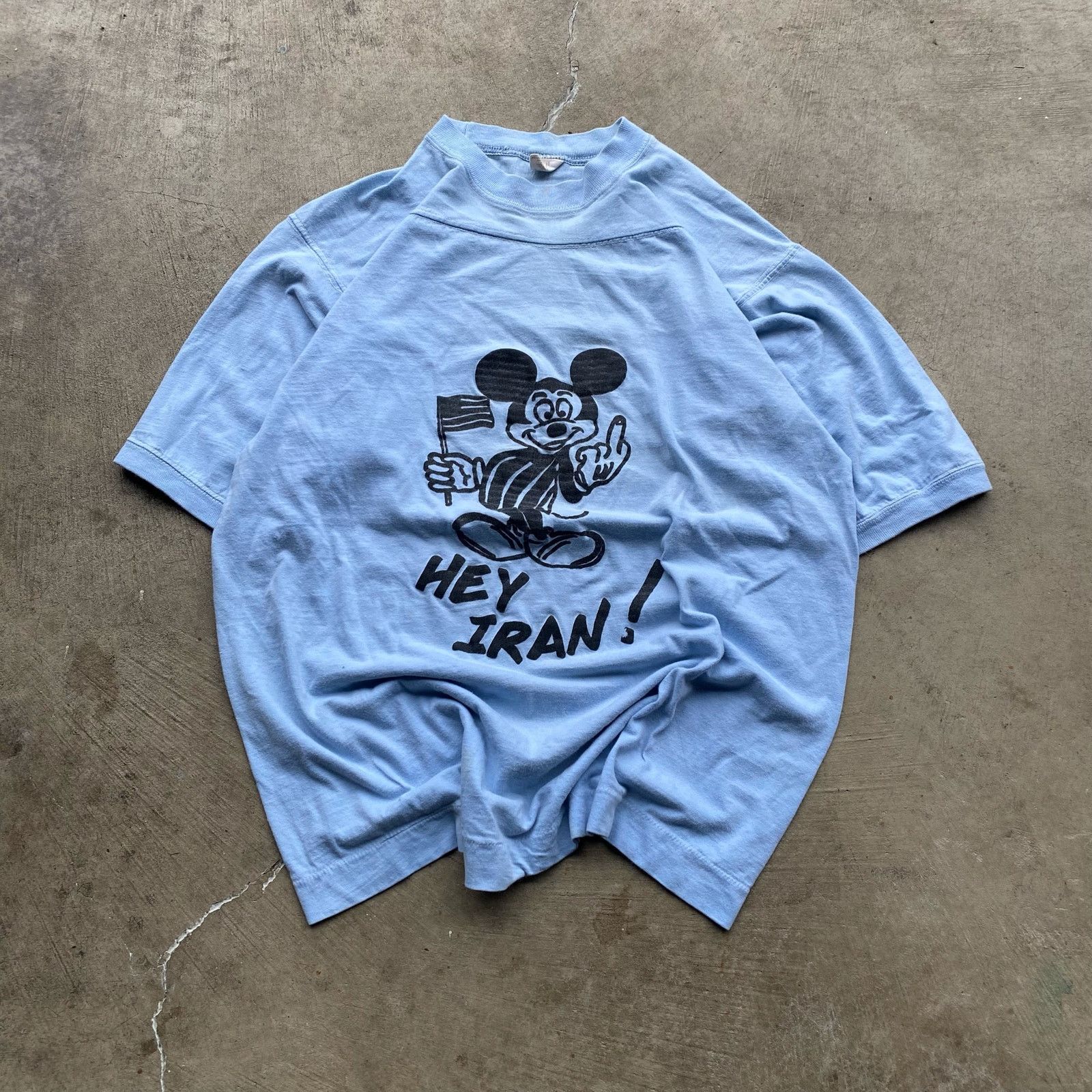 Vintage true vintage mickey mouse iran political tee shirt 70s sz 