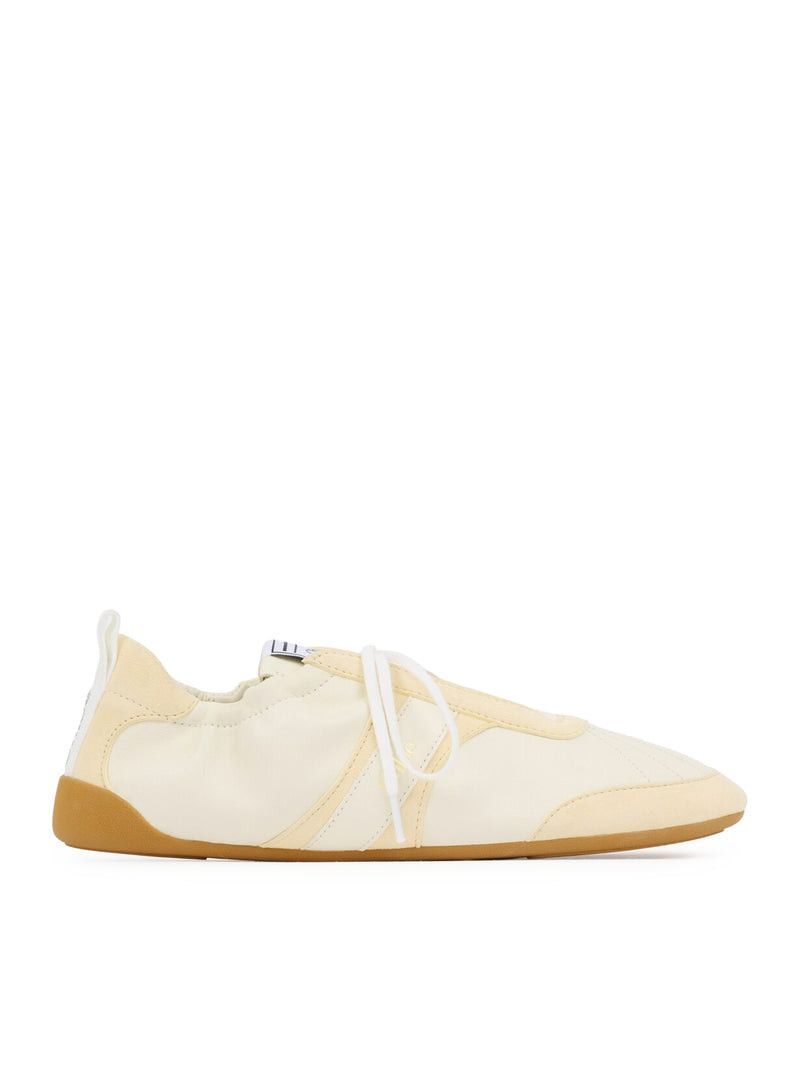 Chloe SNEAKERS KICK Size US 6 / IT 36 - 1 Thumbnail