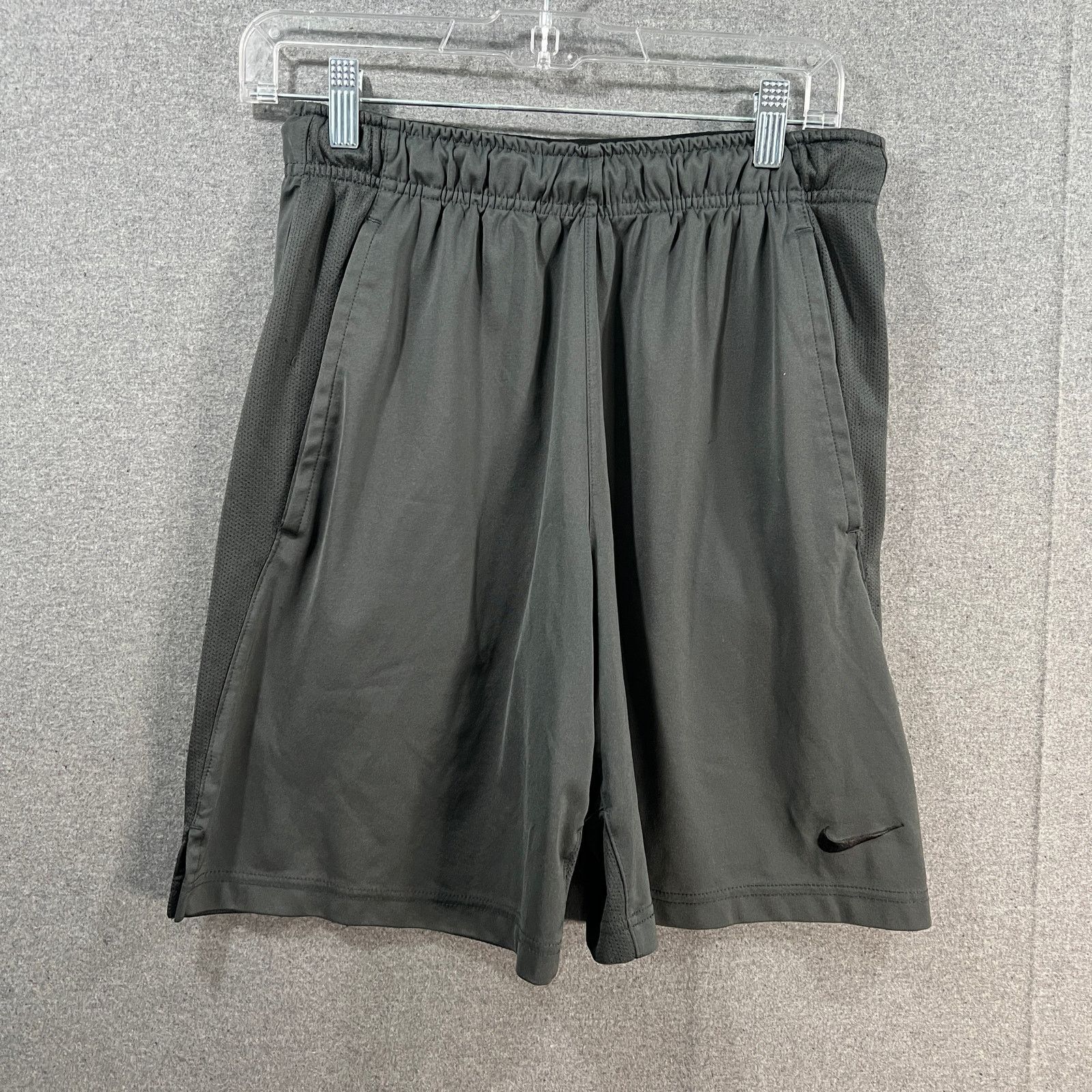 Nike Nike Men's Shorts Gray Size Small Size US 29 - 1 Thumbnail