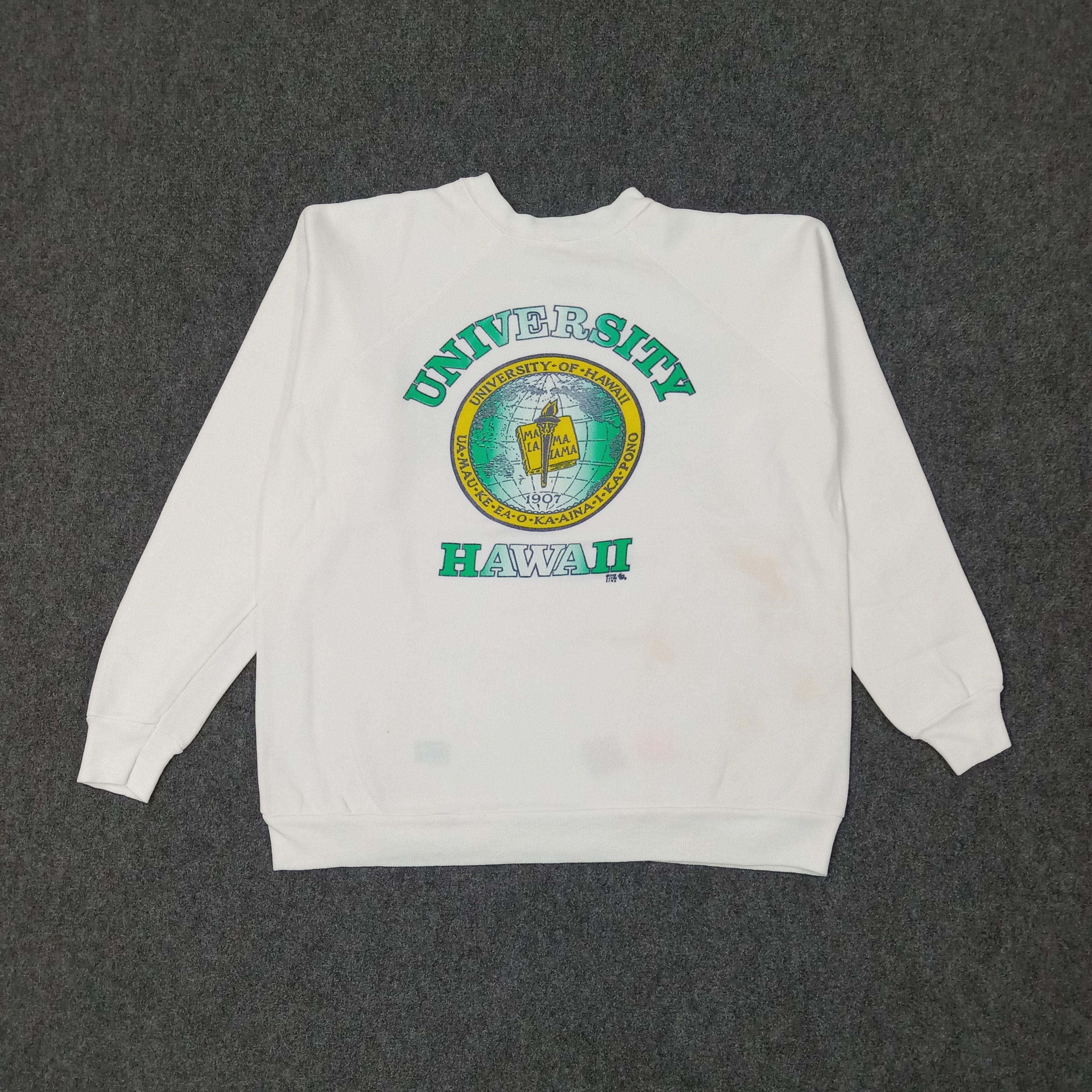 Vintage Vintage 90's University Of Hawai Promotion Sweatshirt C245N2 Size US M / EU 48-50 / 2 - 1 Thumbnail