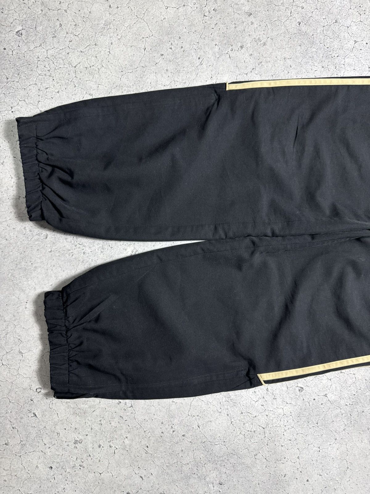 Adidas Adidas Germany Team Nylon Baggy Track Pants Football Size US 34 / EU 50 - 2 Thumbnail
