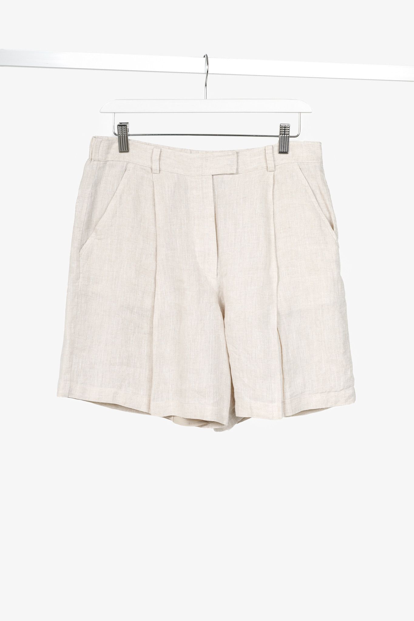Brunello Cucinelli Brunello Cucinelli Beige Linen Pleat-Front Shorts Size 30" / US 8 / IT 44 - 1 Thumbnail