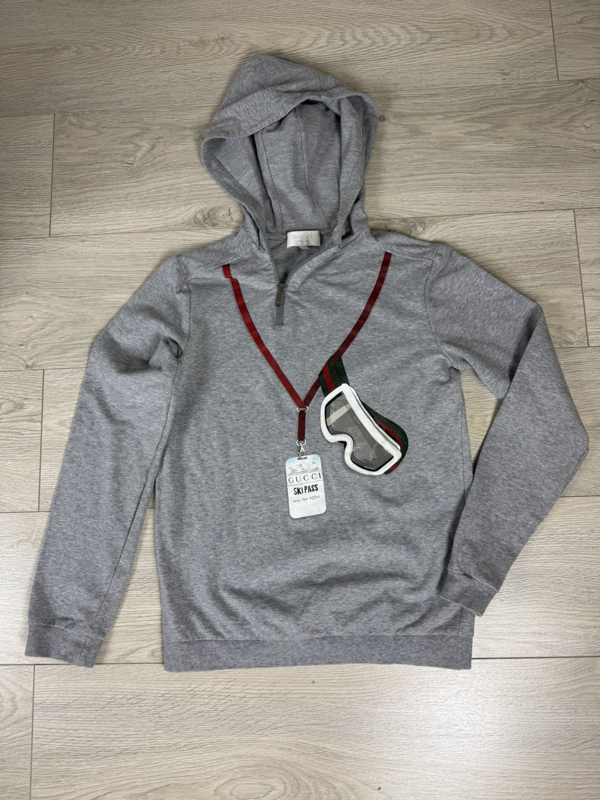 Gucci Gucci Kids Ski Pass Hoodie Size US XXS / EU 40 - 3 Thumbnail