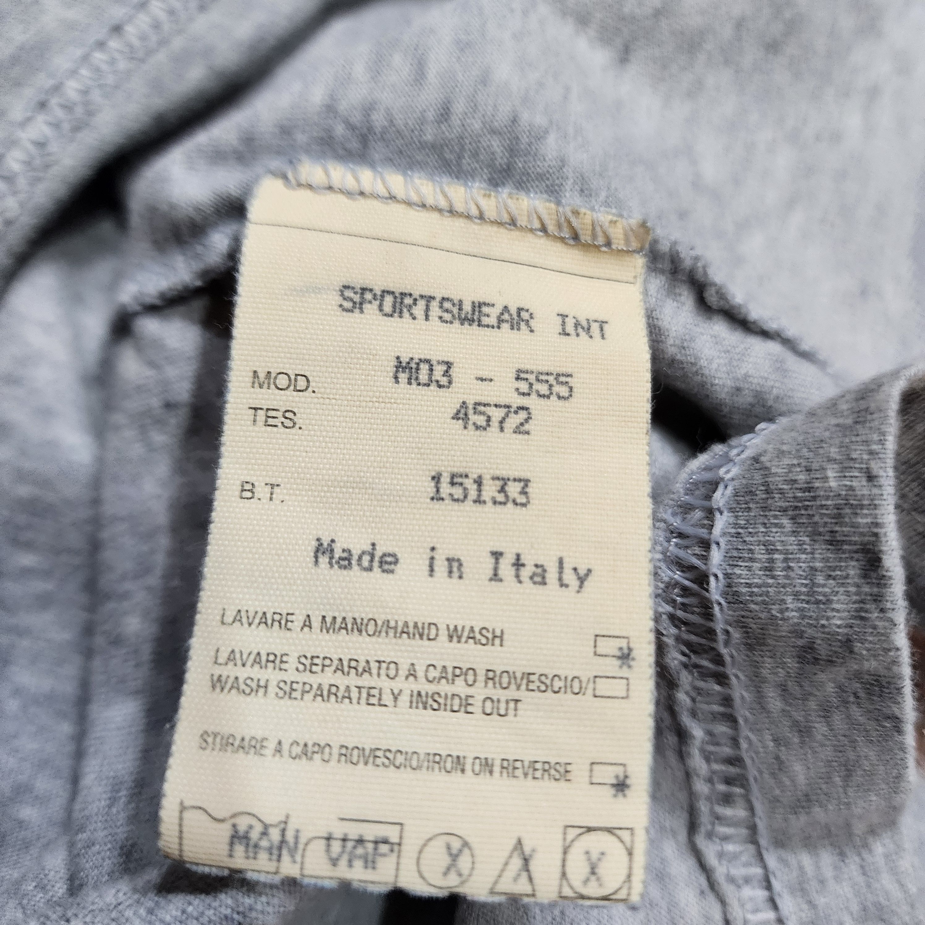 Moschino × Vintage 🇮🇹 Vintage Moschino Hard Banana shirt made in Italy tees Size US M / EU 48-50 / 2 - 3 Thumbnail
