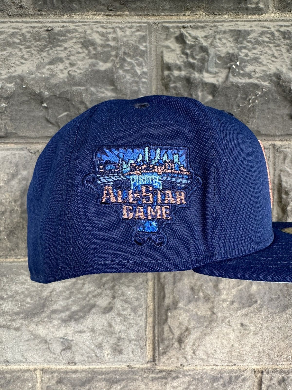 MLB × New Era × Supreme 7 5/8 PITTSBURGH PIRATES 2006 ASG 500 MILLION PS4 FITTED HAT Size ONE SIZE - 2 Thumbnail