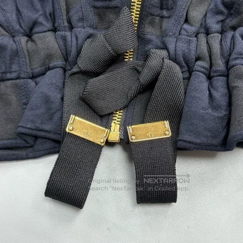 Other Louis Vuitton Navy blue aged square mulberry silk cotton n Size US L / EU 52-54 / 3 - 7 Thumbnail