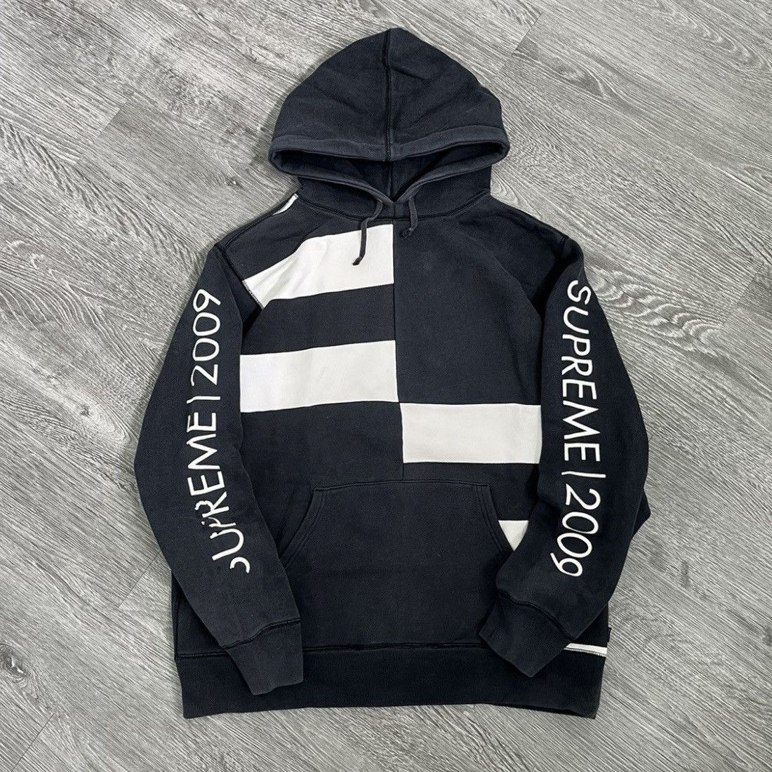 Supreme Supreme 2009 Block Stripe Sweat Hoodie Size US XL / EU 56 / 4 - 2 Thumbnail