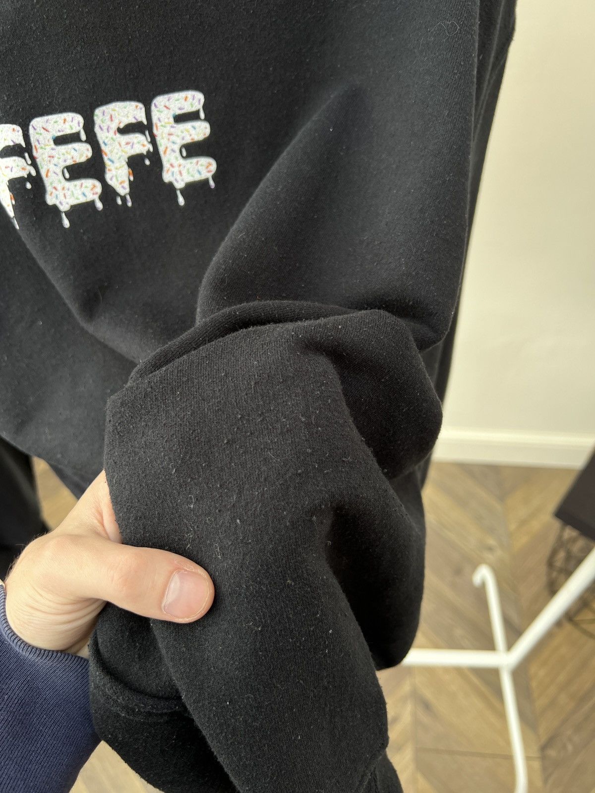 Other Vintage 6ix9ine “FEFE” Graphic Faded Hoodie Hip Hop Size US L / EU 52-54 / 3 - 9 Thumbnail