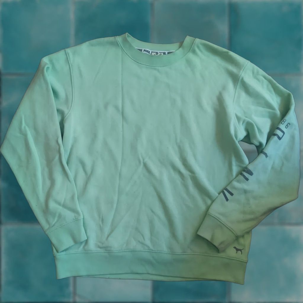 Victoria's Secret Victoria's Secret Pink Sweatshirt Women's Regular Size S Green Long Sleeve Crew Neck Pullover Yoga Fitness Winter Fall - B763 Size S / US 4 / IT 40 - 1 Thumbnail