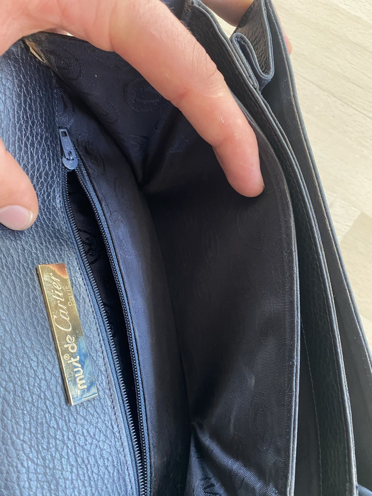 Cartier Vintage Must de Cartier Leather Crossbody Bag Size ONE SIZE - 8 Thumbnail