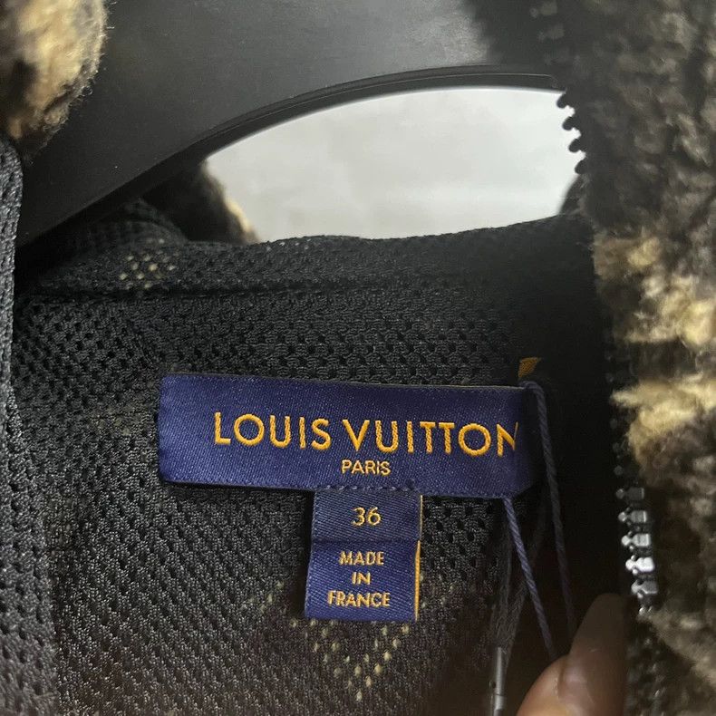 Louis Vuitton Louis Vuitton Brown graphic print zip-up hooded sleeveless Size XS / US 0-2 / IT 36-38 - 3 Thumbnail