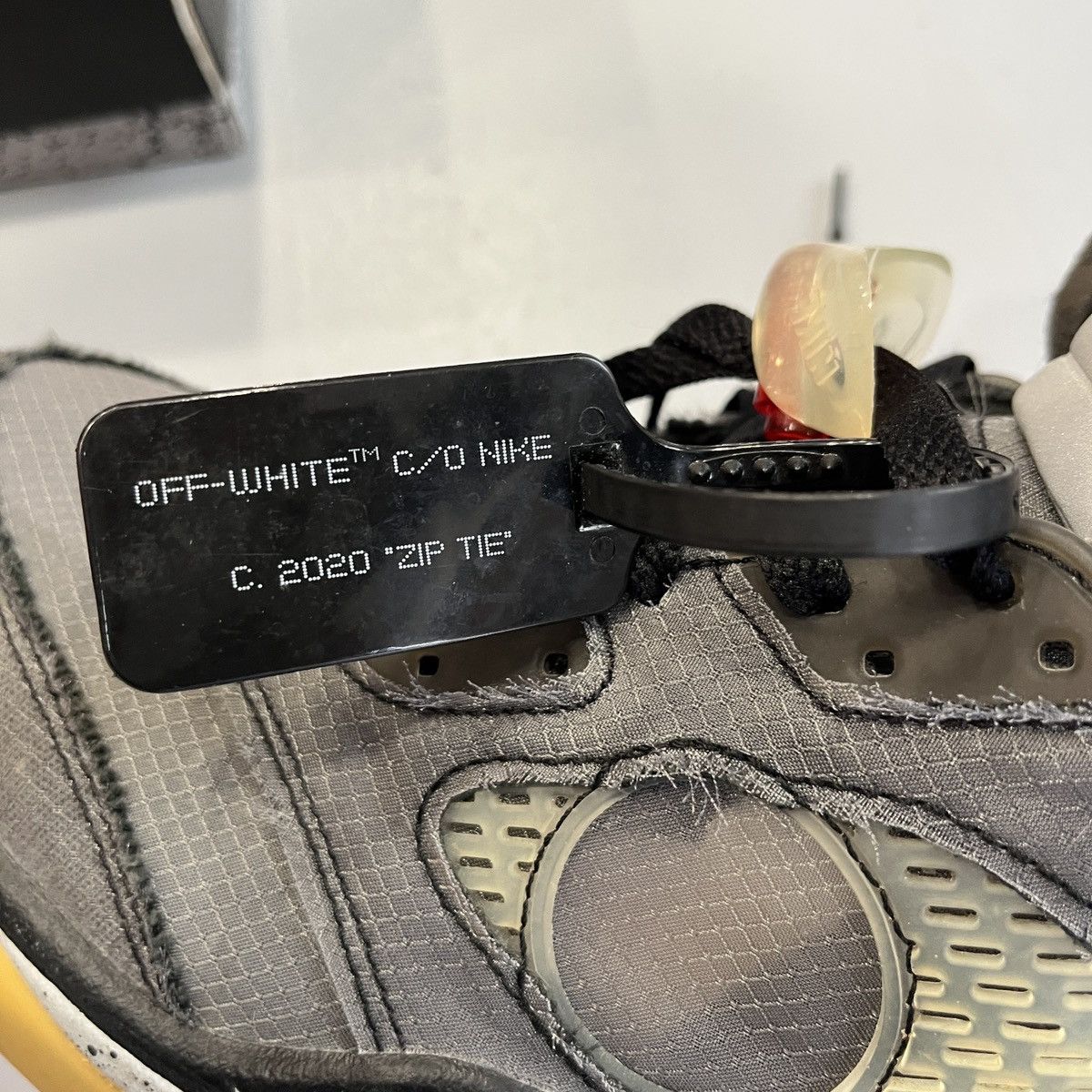 Jordan Brand × Off-White 2020 Jordan 5 Retro Off-White Muslin Size US 12.5 / EU 45-46 - 16 Thumbnail