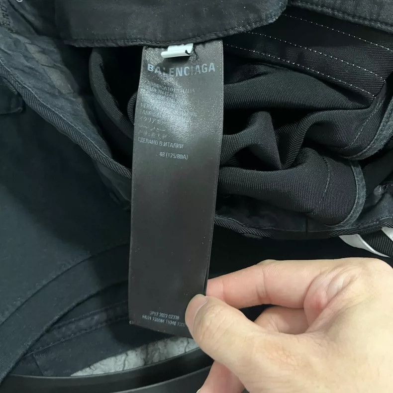 Balenciaga Balenciaga size 48 Adidas co-branded triacetate striped tr Size US 32 / EU 48 - 4 Thumbnail