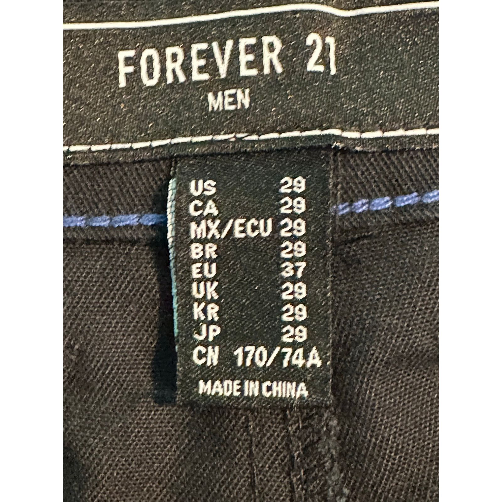 Forever 21 Forever 21 black shorts size 29 Size US 29 - 3 Thumbnail