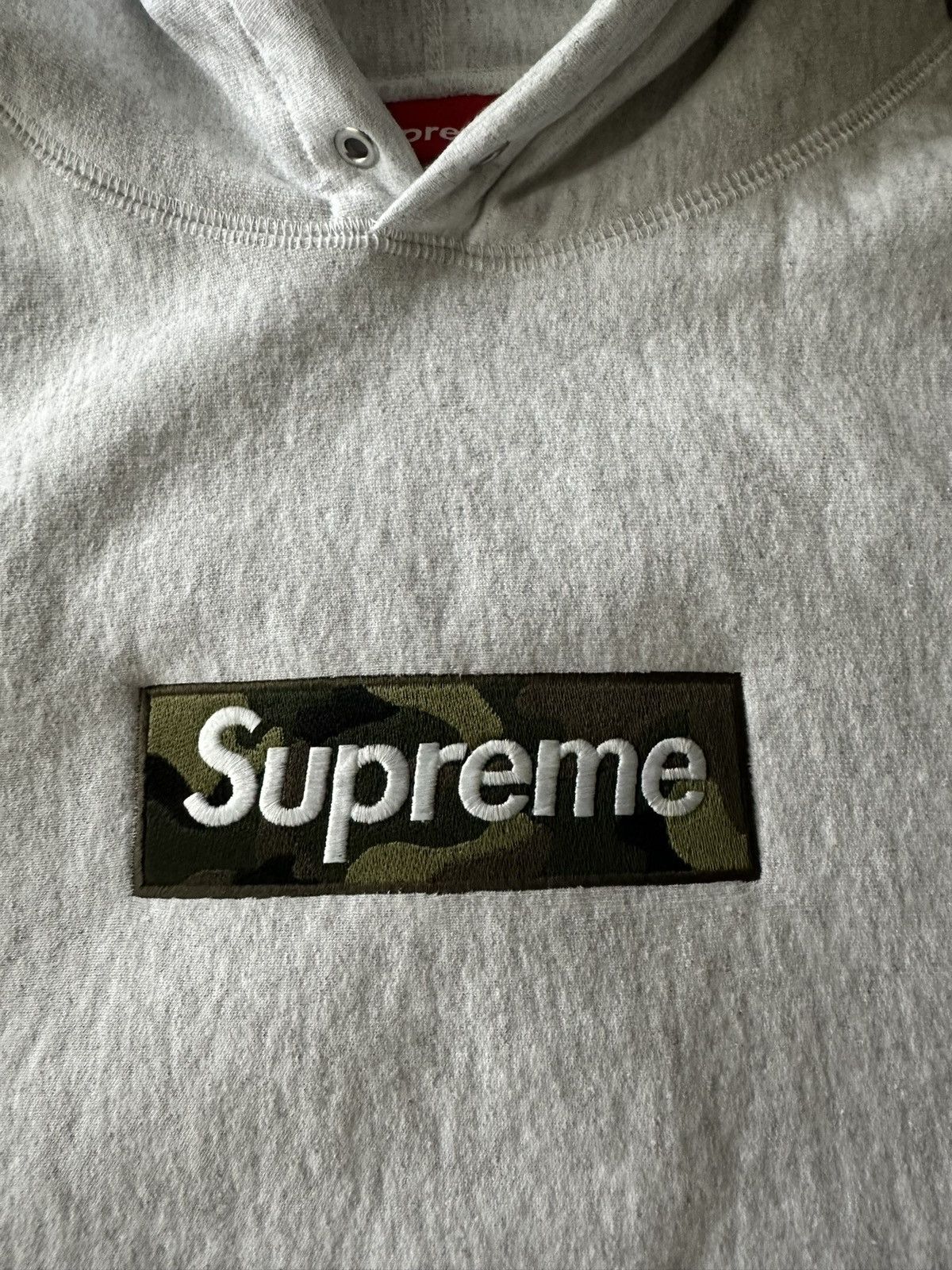Supreme Supreme Camo Bogo Hoodie Size US XL / EU 56 / 4 - 2 Thumbnail