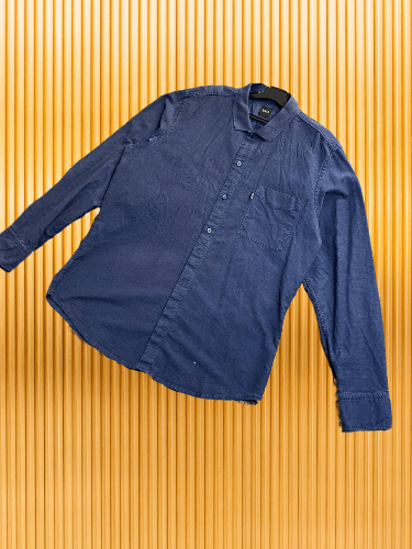 Hugo Boss × Vintage Hugo Boss Long Sleeve Button Up Dress Shirt Size US L / EU 52-54 / 3 - 1 Thumbnail