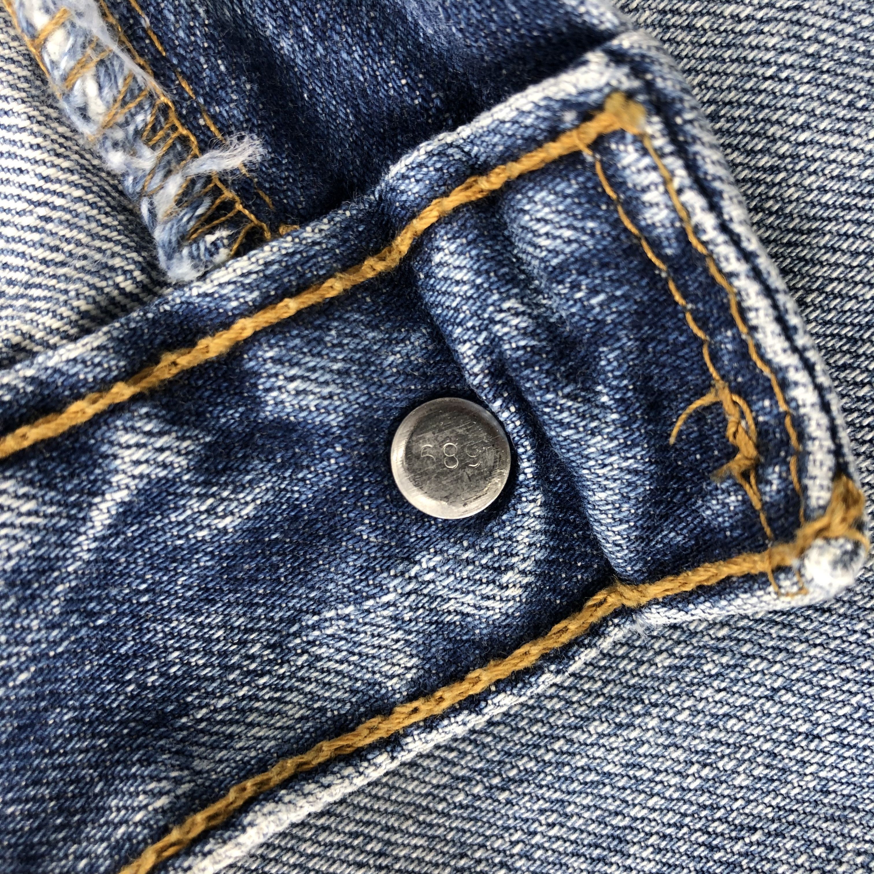 Levi's × Vintage 90s Vintage Light Wash Levis 501 Jeans-JM2180 Size US 35 - 9 Thumbnail