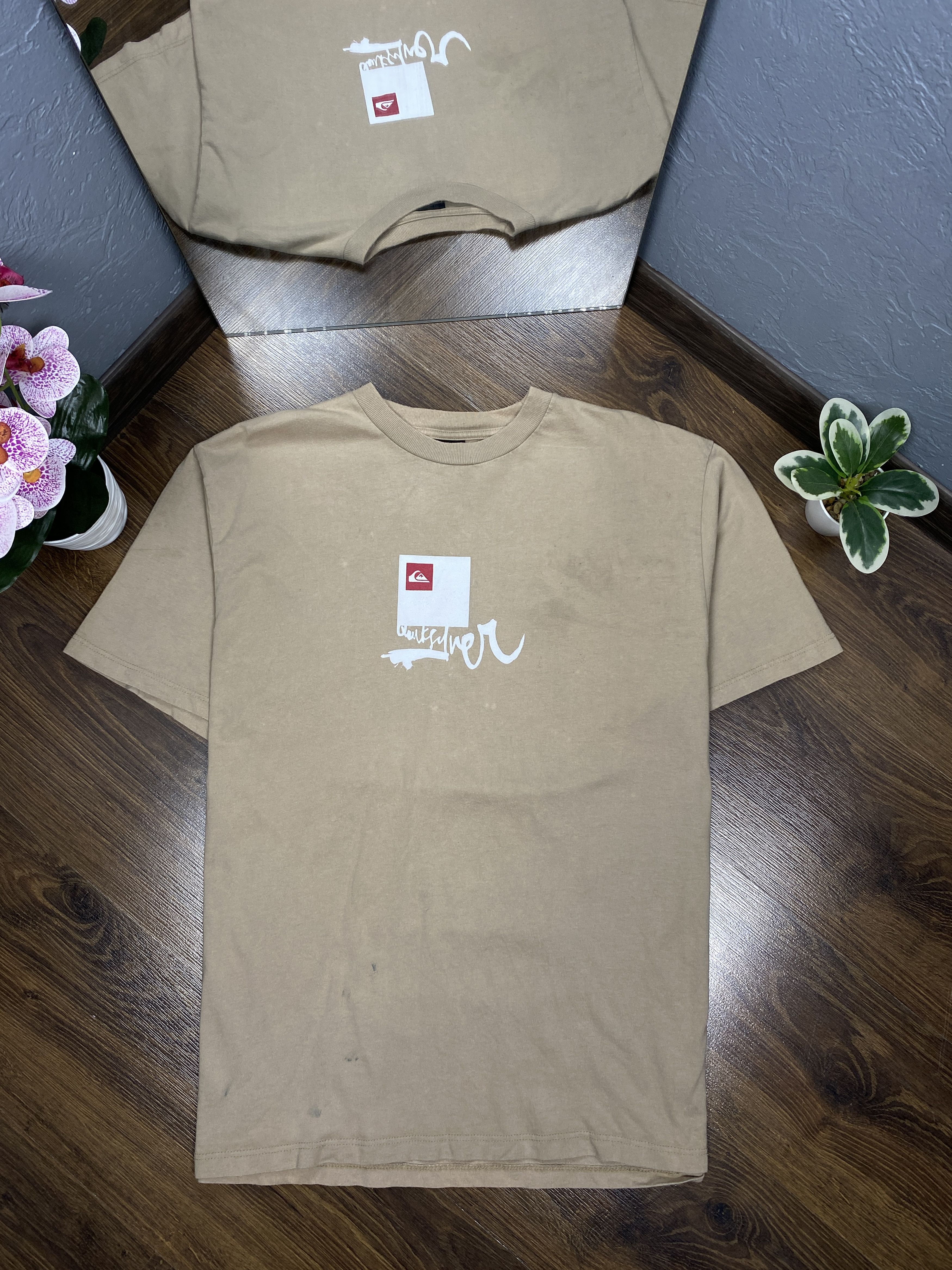 Quiksilver × Vintage Quiksilver Vintage Mens Center Logo T-Shirt Size US L / EU 52-54 / 3 - 1 Thumbnail