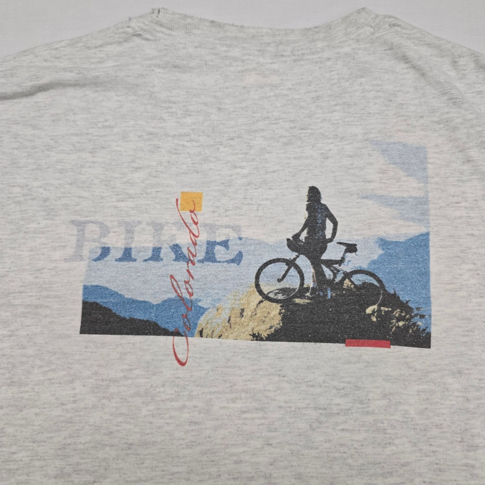 Hanes Bike Colorado Shirt L Distressed Gray Cycling Biking Tee Size US L / EU 52-54 / 3 - 2 Thumbnail