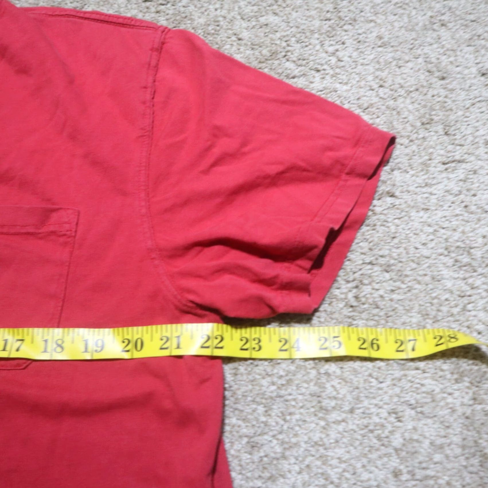 Vintage Coleman T-Shirt Shirt Adult Men L Red Graphic Tee? Size US L / EU 52-54 / 3 - 6 Thumbnail