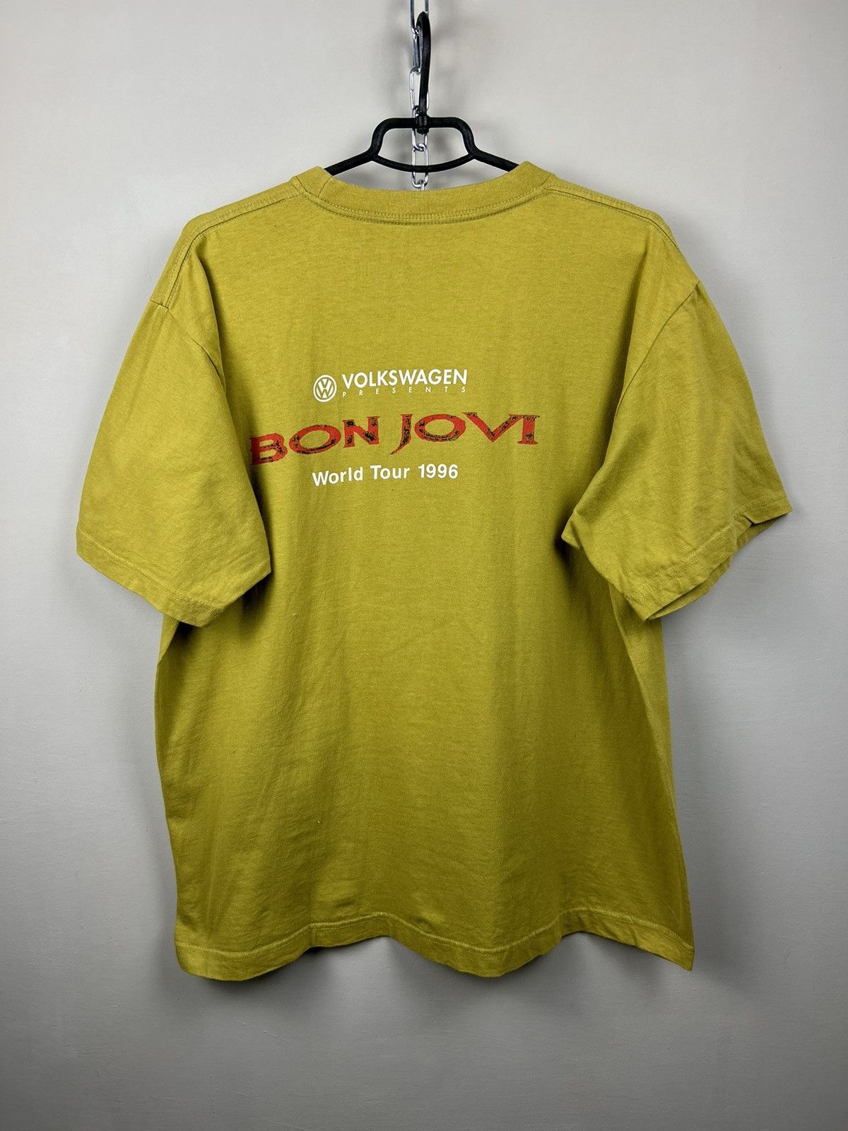 Band Tees Bon Jovi vintage 90s World Tour 1996 band t shirt Size US XL / EU 56 / 4 - 2 Thumbnail
