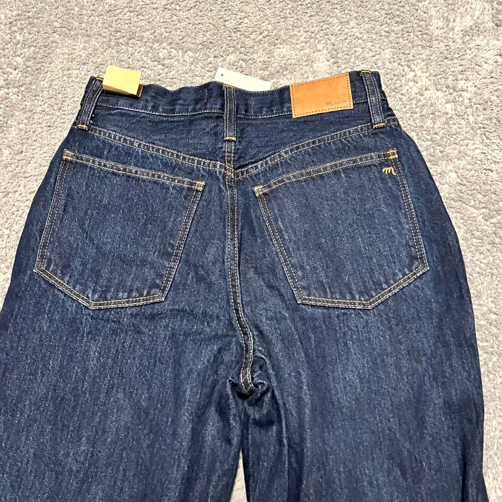 Madewell Madewell Baggy Tapered Jeans Womens 25 Blue Dark wash High rise (Madewell Baggy Tapered Jeans Womens 25 Blue Dark wash High rise) Size 42" / US 20 - 4 Thumbnail